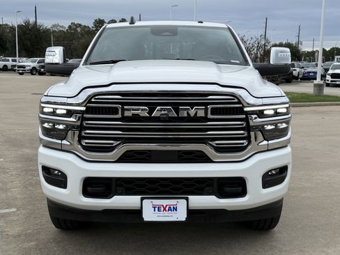 Used 2025 RAM 2500 Laramie image 10