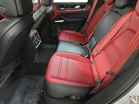 New 2026 Porsche Cayenne E-Hybrid image 24