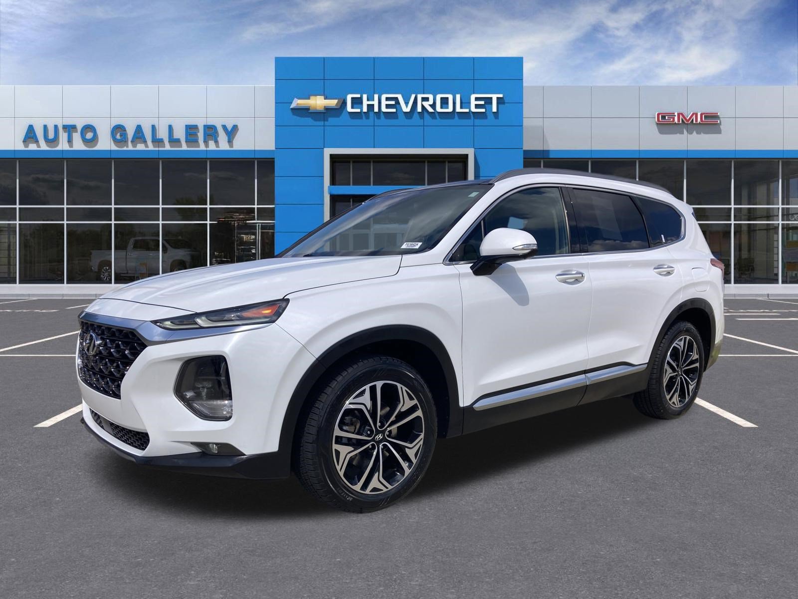 Used 2019 Hyundai Santa Fe FWD image 1