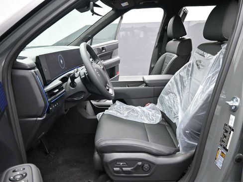 New 2026 Hyundai Santa Fe Calligraphy image 15