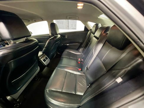 Used 2018 Toyota Avalon XLE image 29