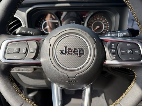 New 2025 Jeep Wrangler Sahara w/ Technology Group image 17