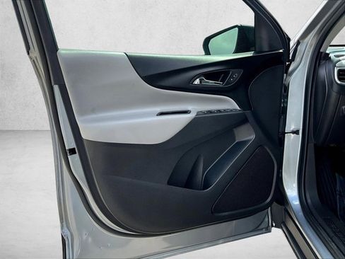 Certified 2024 Chevrolet Equinox LS image 17