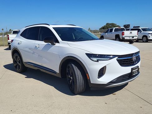 Used 2023 Buick Envision Essence w/ Sport Touring Package image 3