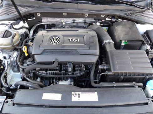 Used 2015 Volkswagen GTI S image 22