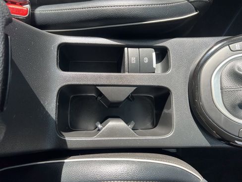 Certified 2023 Kia Forte GT-Line w/ GT-Line Technology Package image 22