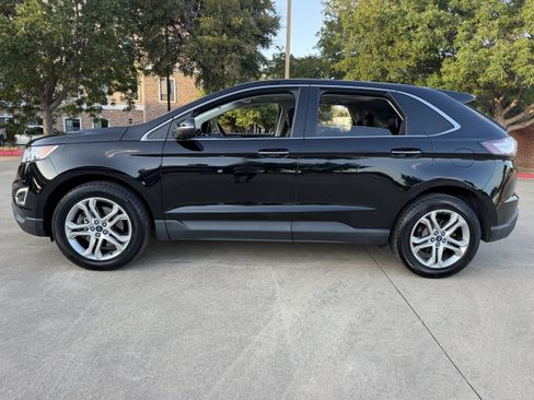 Used 2018 Ford Edge Titanium w/ Equipment Group 301A AWD/4WD image 4