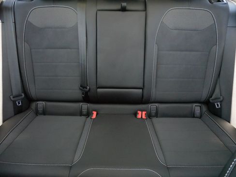 Used 2023 Volkswagen Taos SE w/ Panoramic Sunroof Package AWD/4WD image 13