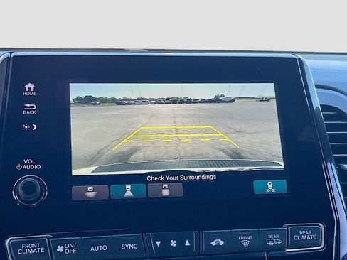 Used 2024 Honda Odyssey Sport image 13