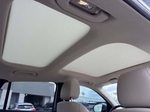 Used 2025 Mercedes-Benz GLA 250 image 15
