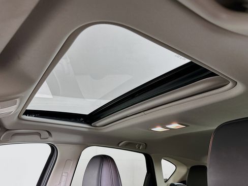 Used 2025 MAZDA CX-5 AWD 2.5 S w/ Preferred Package image 26