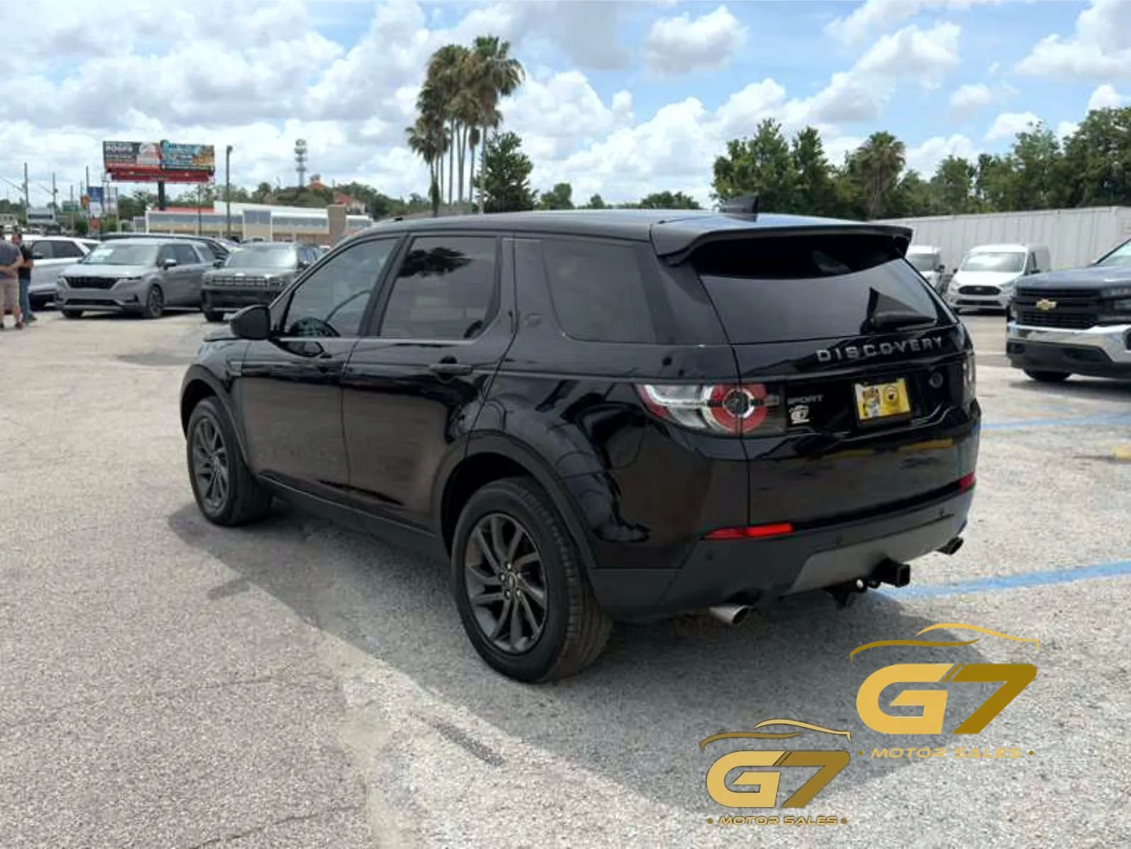 Used 2019 Land Rover Discovery Sport SE AWD/4WD image 8