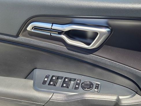 New 2026 Kia Sportage EX FWD image 15