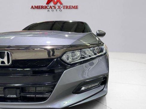 Used 2020 Honda Accord Sport image 9