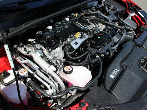 Used 2023 Toyota Prius Prime FWD image 39