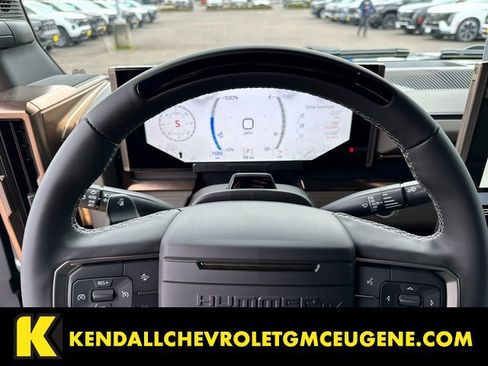 New 2025 GMC Hummer EV 2X w/ Extreme Off-Road Package image 11