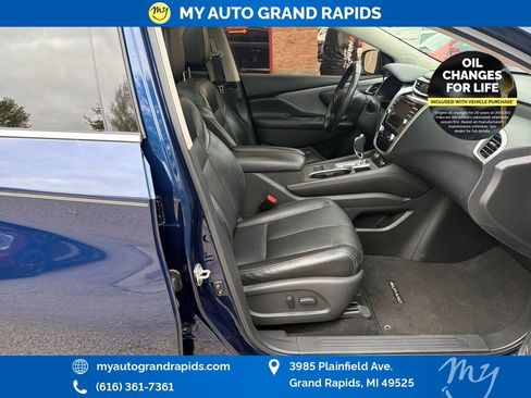 Used 2020 Nissan Murano SL w/ Moonroof Package AWD/4WD image 24