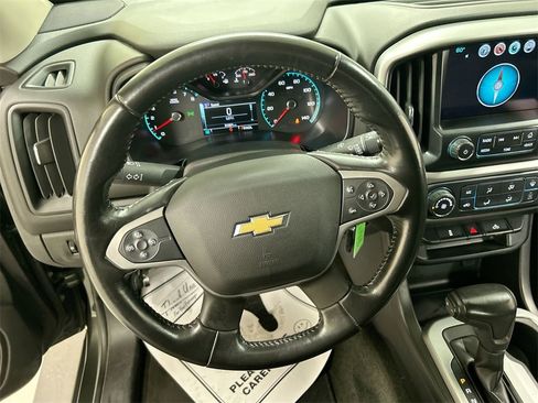 Used 2018 Chevrolet Colorado LT w/ LT Convenience Package image 4