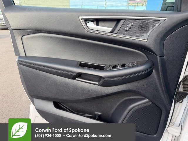 Used 2019 Ford Edge SEL w/ Equipment Group 201A AWD/4WD image 22