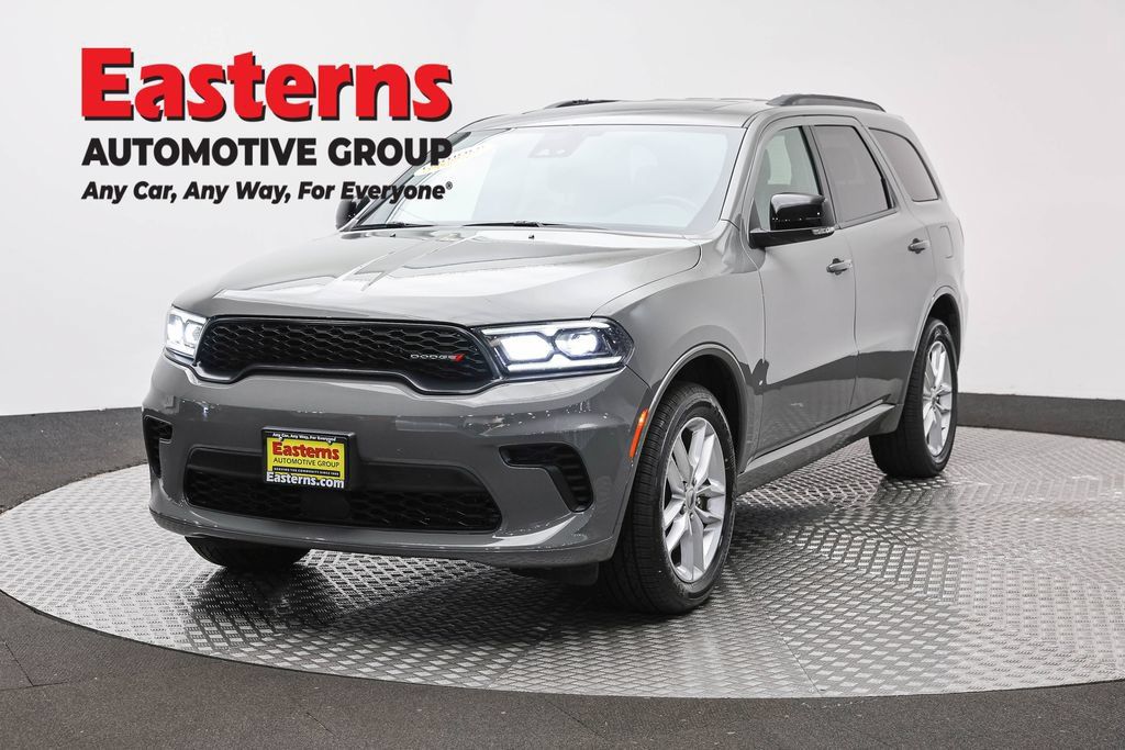 Used 2024 Dodge Durango GT AWD/4WD image 1