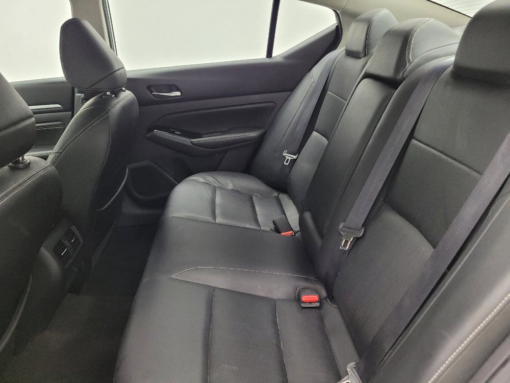 Used 2022 Nissan Altima 2.5 SL FWD image 18