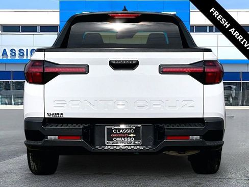 Used 2024 Hyundai Santa Cruz SE image 6