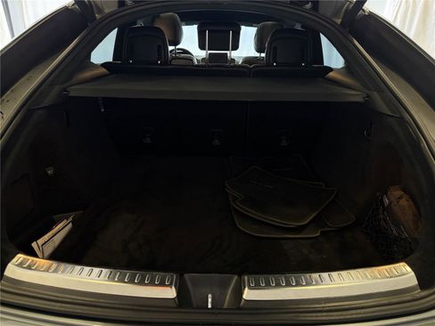 Used 2019 Mercedes-Benz GLE 43 AMG image 25