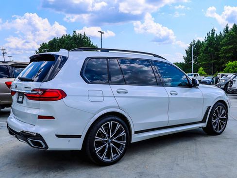 Used 2020 BMW X7 xDrive40i w/ M Sport Package AWD/4WD image 10