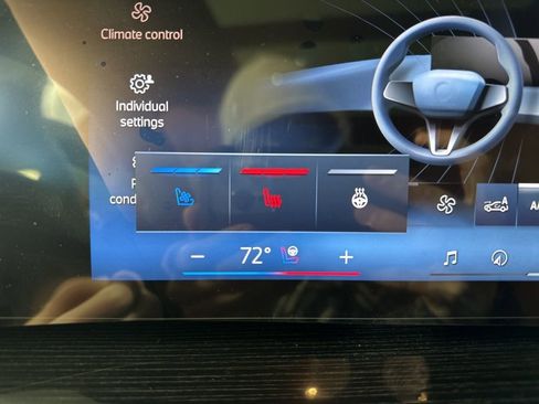 New 2026 BMW ALPINA XB7 image 19