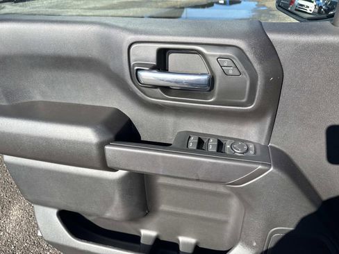 Certified 2023 Chevrolet Silverado 1500 Custom image 14