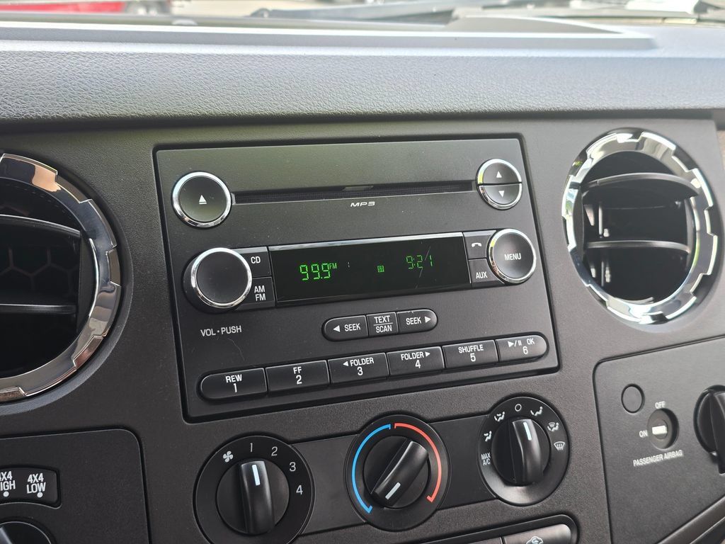Used 2010 Ford F350 XLT AWD/4WD image 21