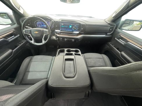 Used 2023 Chevrolet Silverado 1500 LT w/ Protection Package RWD image 11