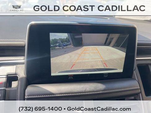 Used 2023 GMC Yukon SLT AWD/4WD image 25