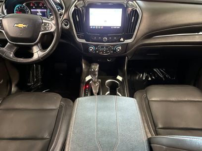 Used 2021 Chevrolet Traverse LT w/ LT Premium Package