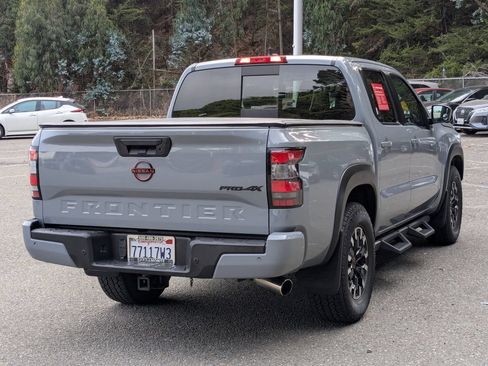 Used 2023 Nissan Frontier PRO-4X w/ Pro Convenience Package AWD/4WD image 5