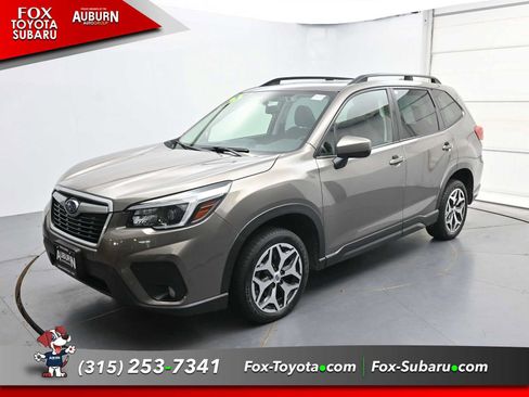 Used 2021 Subaru Forester Premium AWD/4WD image 2