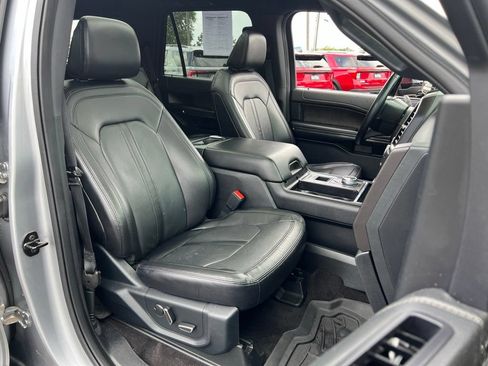Used 2021 Ford Expedition Limited RWD image 21