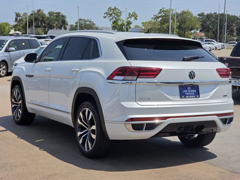 Used 2022 Volkswagen Atlas Cross Sport SEL Premium R-Line AWD/4WD image 7
