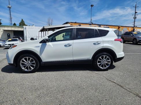 Used 2017 Toyota RAV4 Limited w/ All Weather Liner Package AWD/4WD image 10