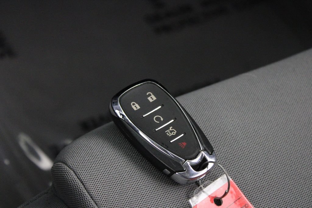 Used 2023 Chevrolet Camaro LT RWD image 25