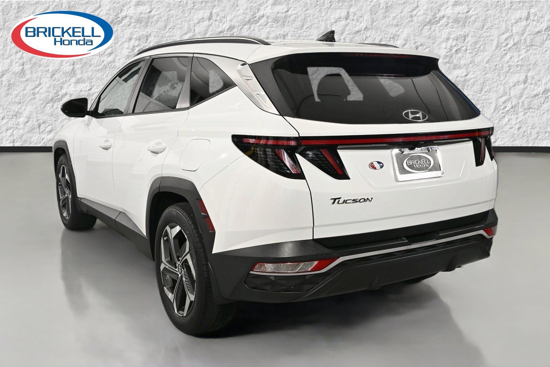 Used 2023 Hyundai Tucson SEL w/ Convenience Package FWD image 3