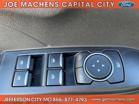 Certified 2022 Ford Escape SE w/ Cold Weather Package image 19