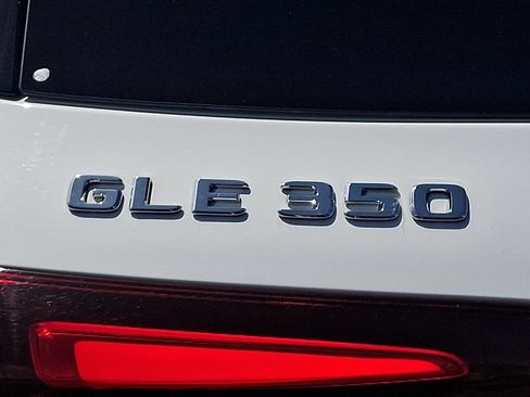 Used 2024 Mercedes-Benz GLE 350 4MATIC image 30