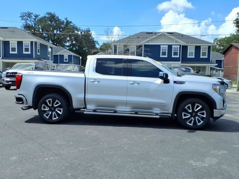 Used 2019 GMC Sierra 1500 SLT w/ SLT Premium Plus Package AWD/4WD image 6