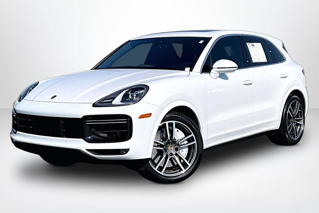 Used 2023 Porsche Cayenne Turbo AWD/4WD image 3