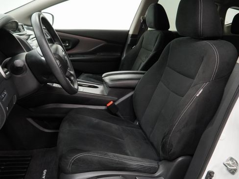 Used 2020 Nissan Murano S image 18