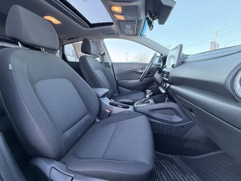 Used 2022 Hyundai Kona SEL w/ Convenience Package image 28