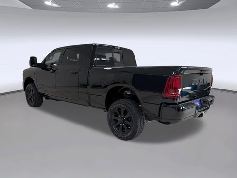 Used 2025 RAM 2500 Laramie w/ Night Edition AWD/4WD image 3