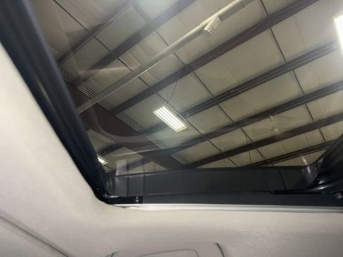 Used 2024 Honda Accord EX-L image 30