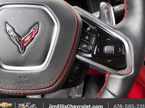 Used 2021 Chevrolet Corvette Stingray Premium Cpe w/ Z51 Performance Package RWD image 11